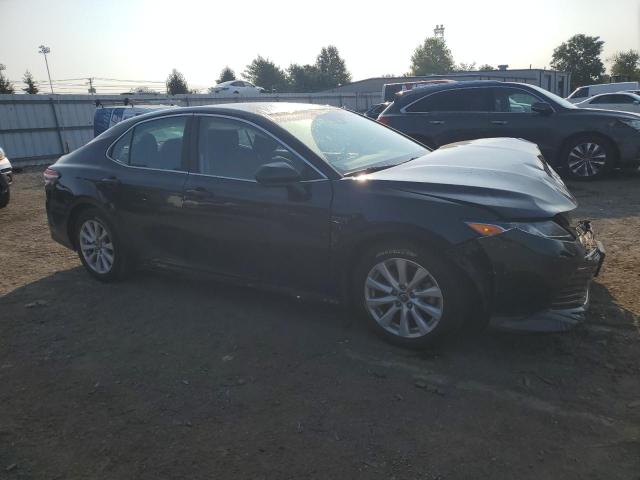 2018 TOYOTA CAMRY L 4T1B11HK7JU660513