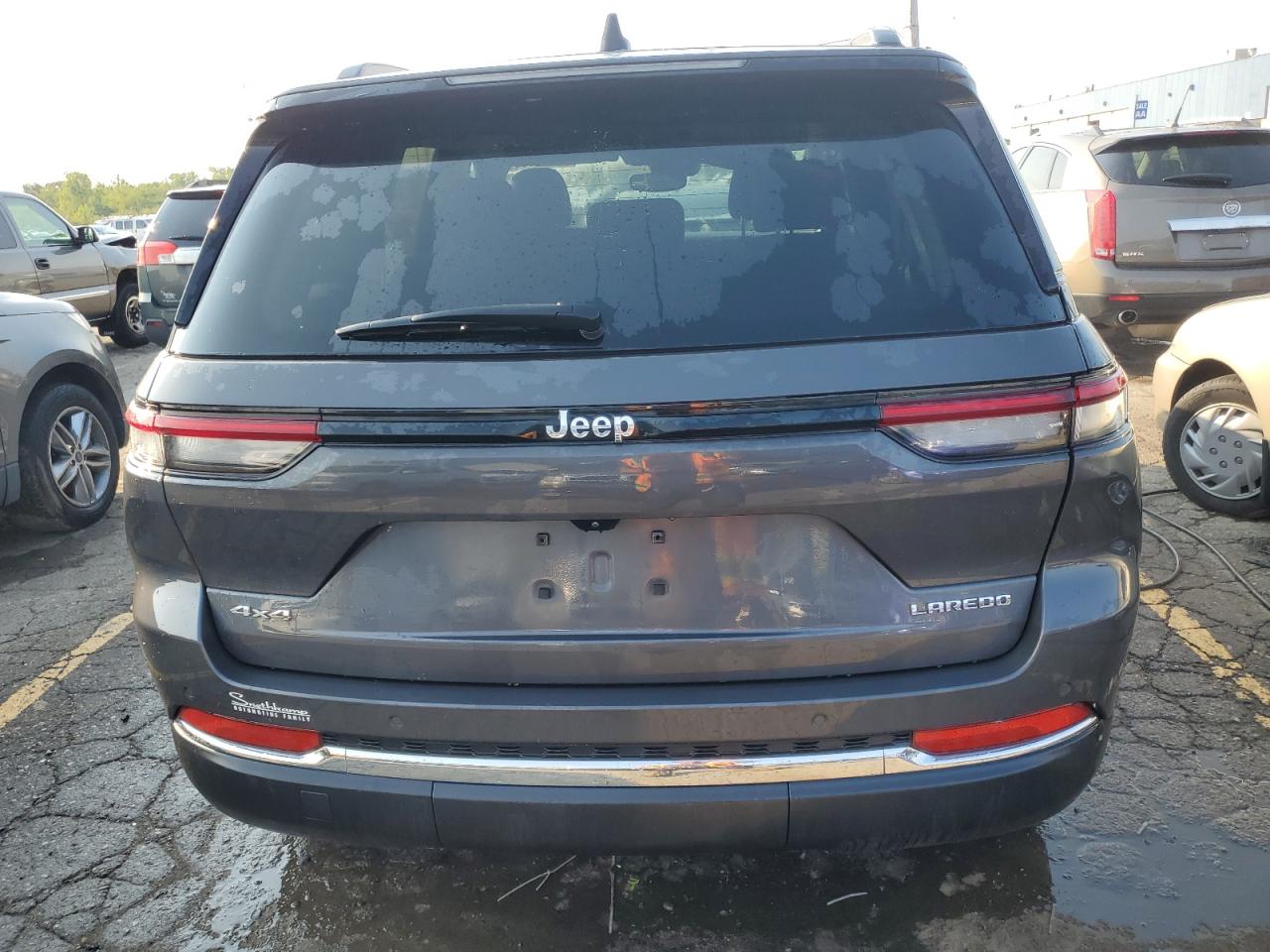 JEEP GRAND CHEROKEE LAREDO