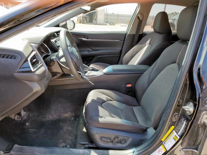 2018 TOYOTA CAMRY L 4T1B11HK1JU628849