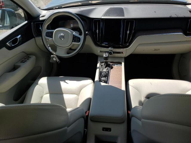 2021 VOLVO XC60 T5 MO YV4102RK1M1822095
