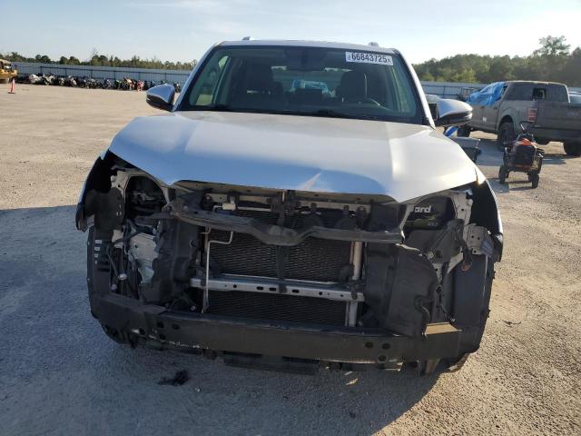 2017 TOYOTA 4RUNNER SR JTEZU5JR4H5156154
