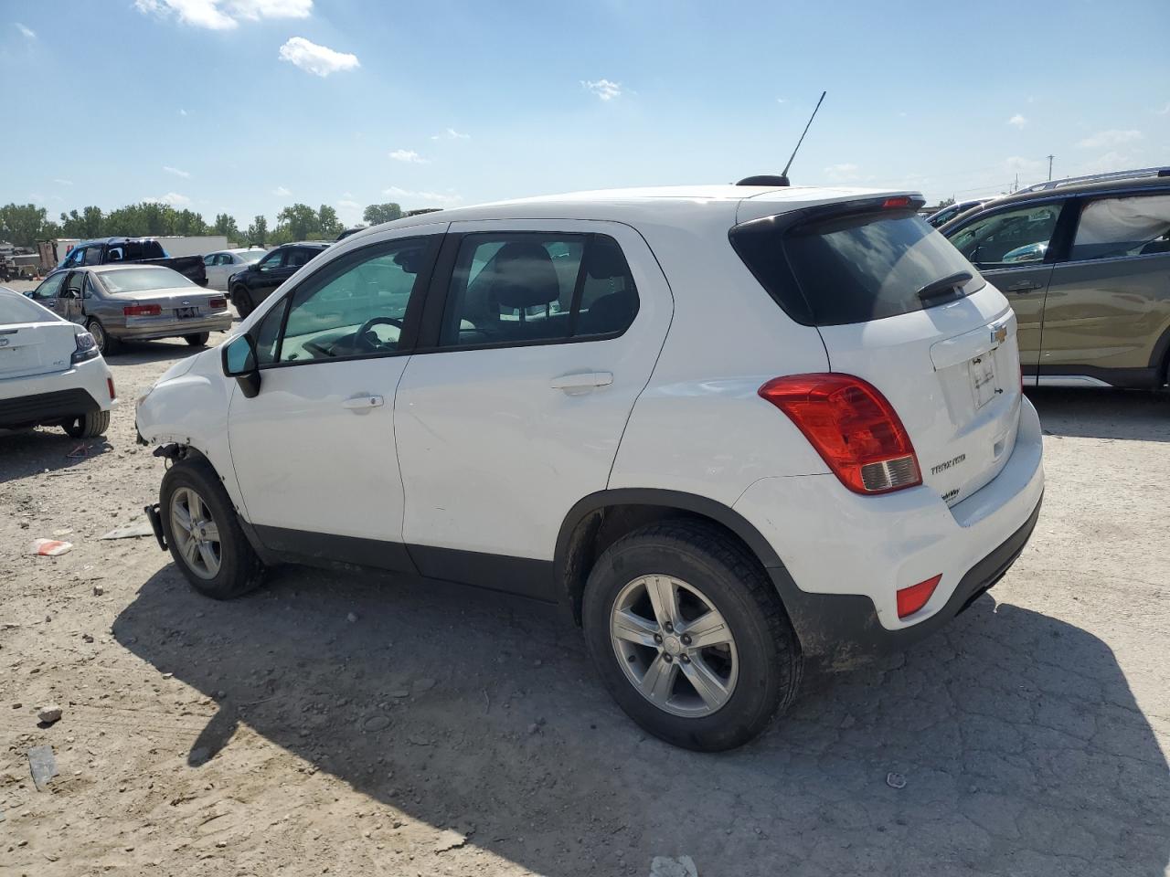 Lot #3310447303 2018 CHEVROLET TRAX LS