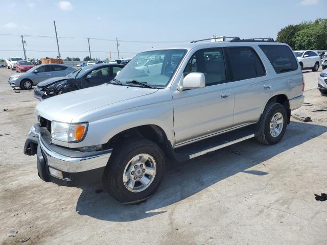 TOYOTA 4RUNNER SR