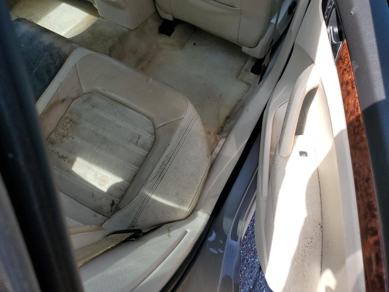 VOLKSWAGEN PASSAT SEL