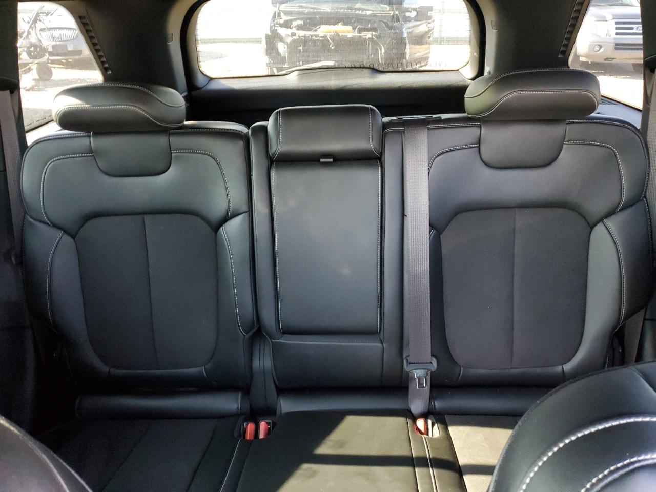 JEEP GRAND CHEROKEE LAREDO