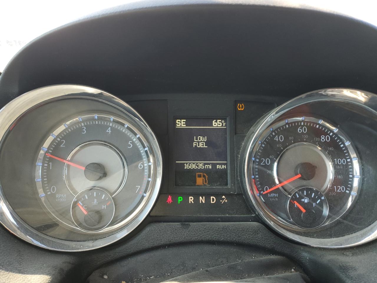 CHRYSLER TOWN & COUNTRY TOURING