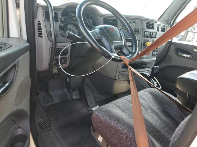 2017 PETERBILT 579 #3294244875