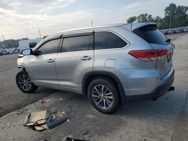 2017 TOYOTA HIGHLANDER SE 5TDJZRFH5HS464907