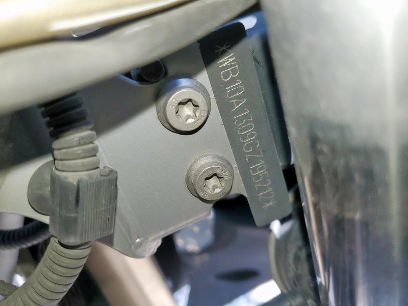 2016 BMW R1200 RT WB10A1309GZ195212