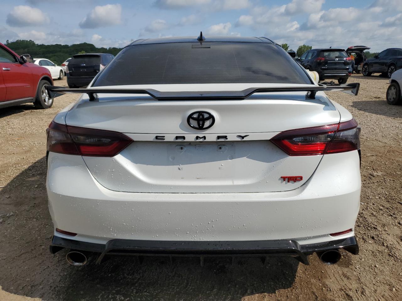 TOYOTA CAMRY TRD