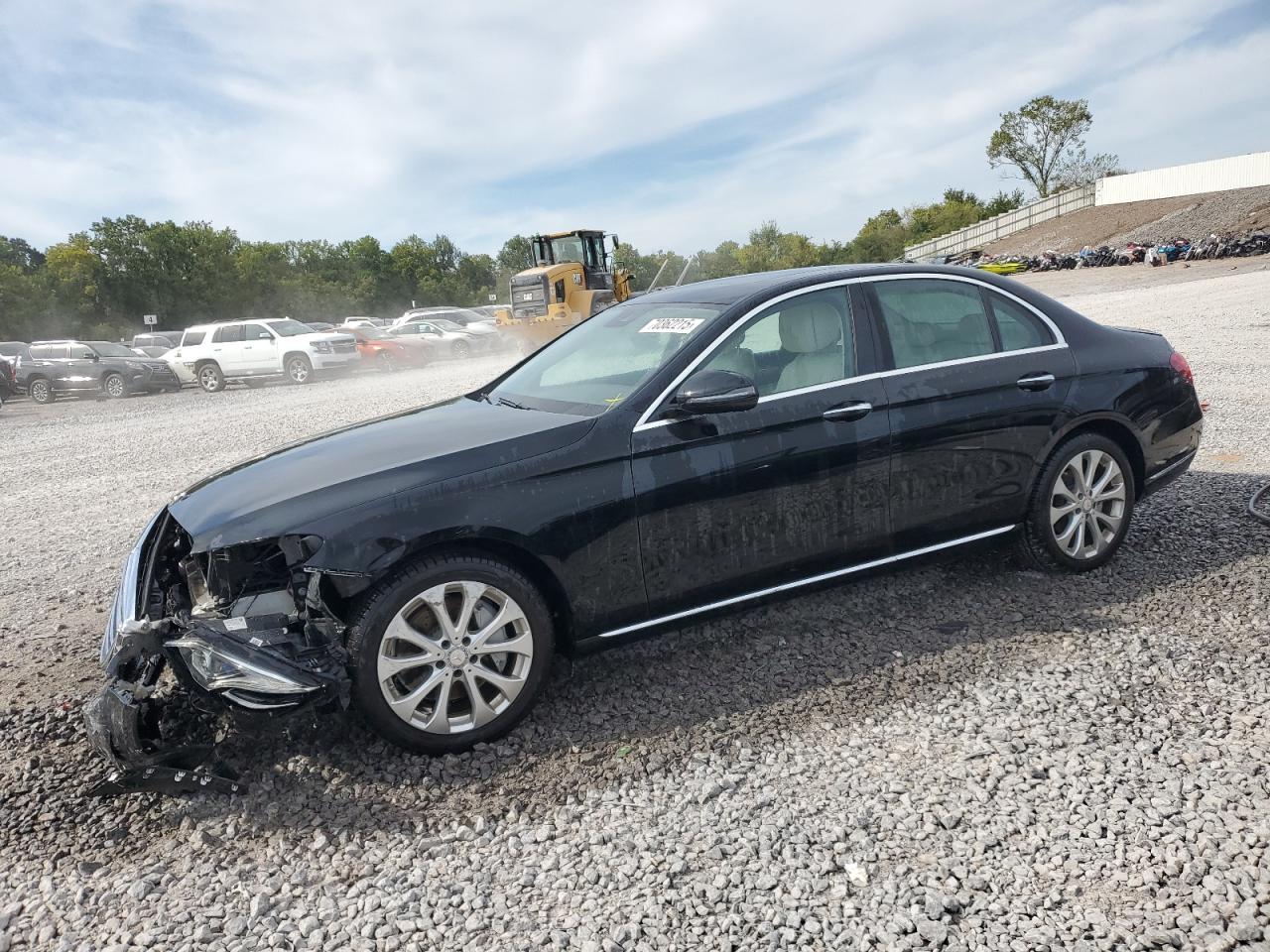 MERCEDES-BENZ E-CLASS 300