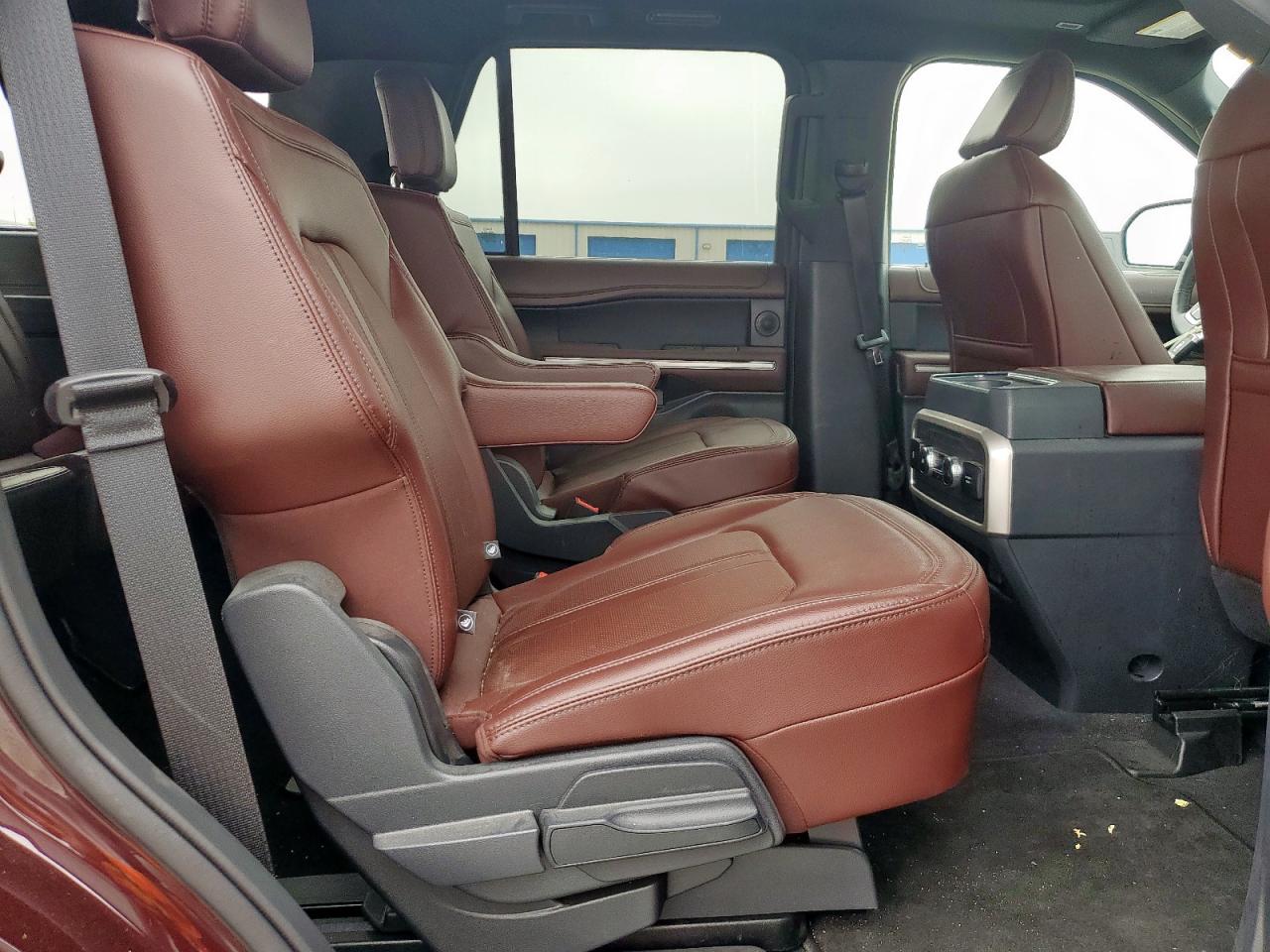 FORD EXPEDITION LIMITED