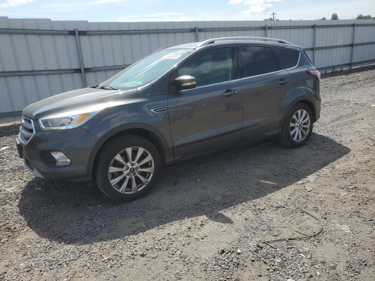 FORD ESCAPE TITANIUM
