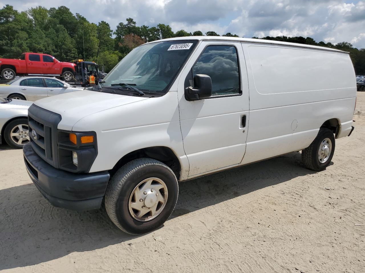 FORD ECONOLINE E250 VAN