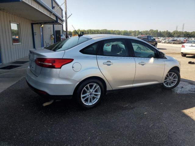 2017 FORD FOCUS SE 1FADP3F29HL315452