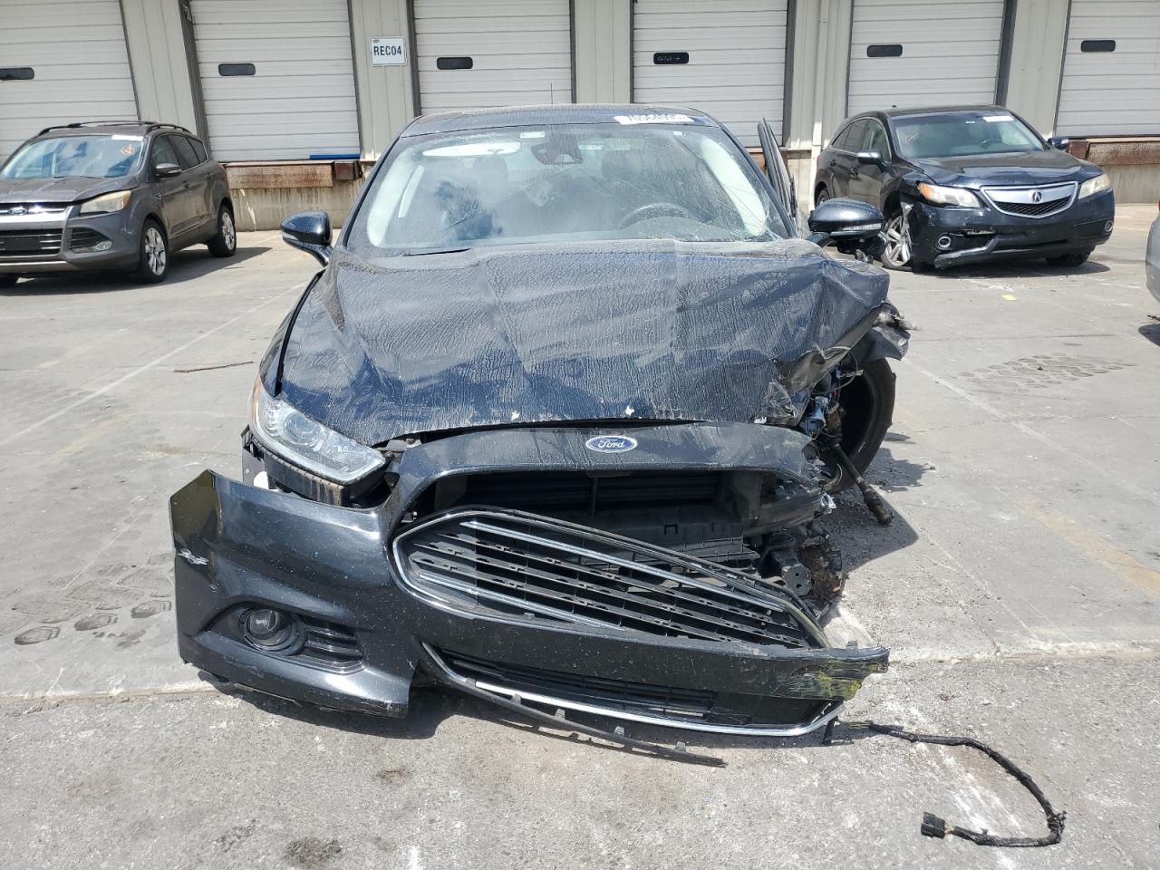 FORD FUSION TITANIUM HEV