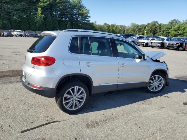 2016 VOLKSWAGEN TIGUAN S WVGBV7AX9GW610609
