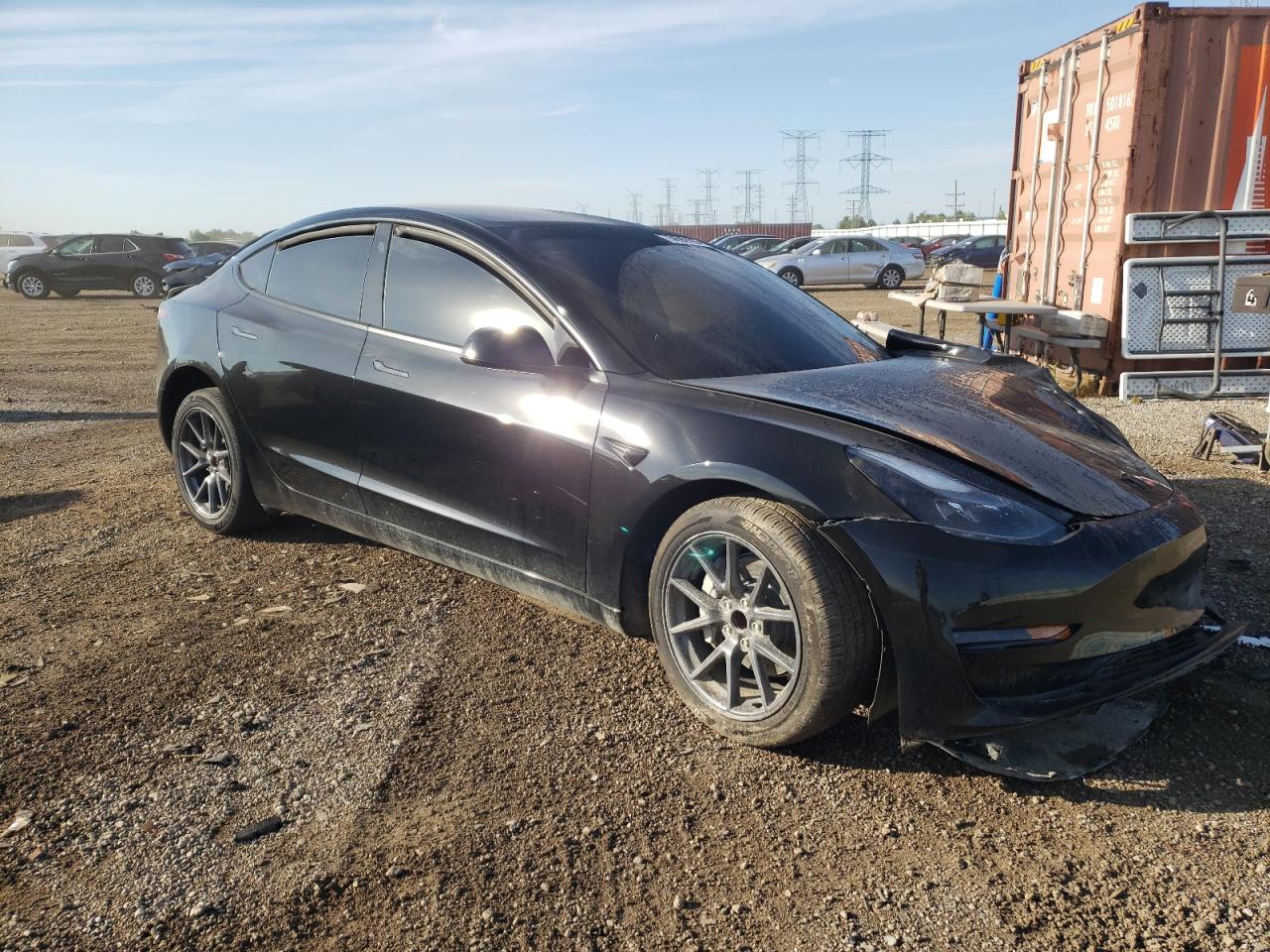 TESLA MODEL 3