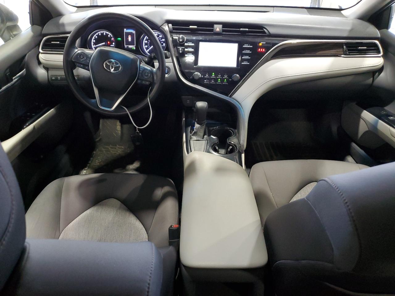 TOYOTA CAMRY L