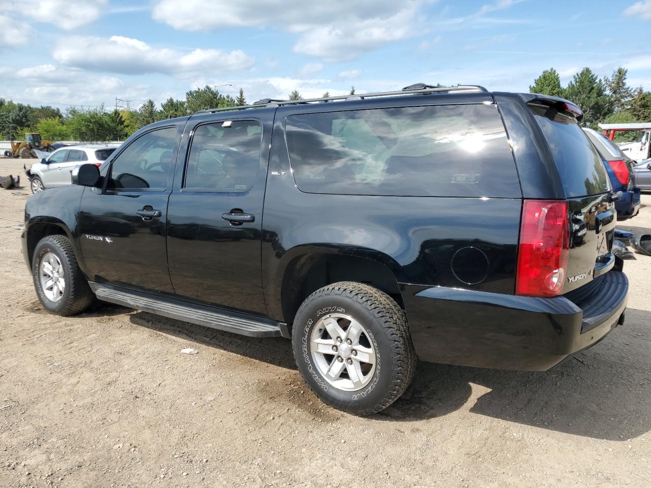 GMC YUKON C1500 SLT