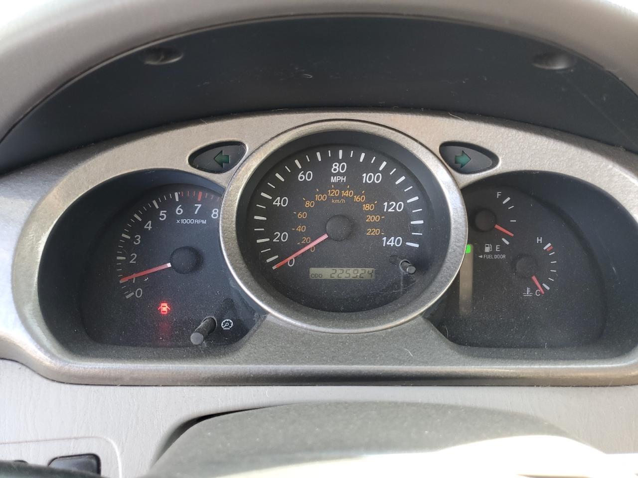 Lot #3309486635 2002 TOYOTA HIGHLANDER