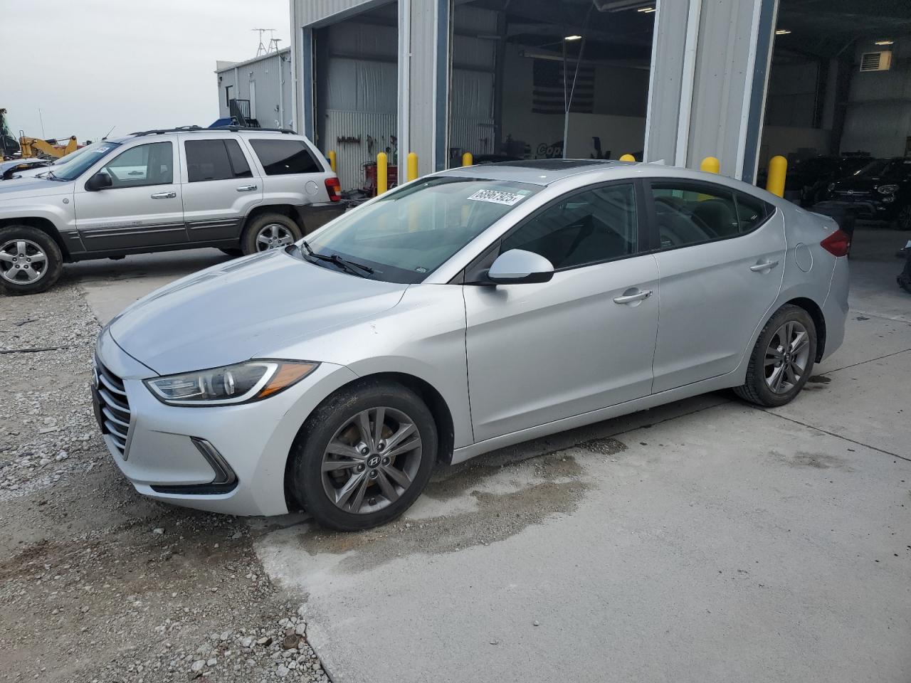 HYUNDAI ELANTRA SEL