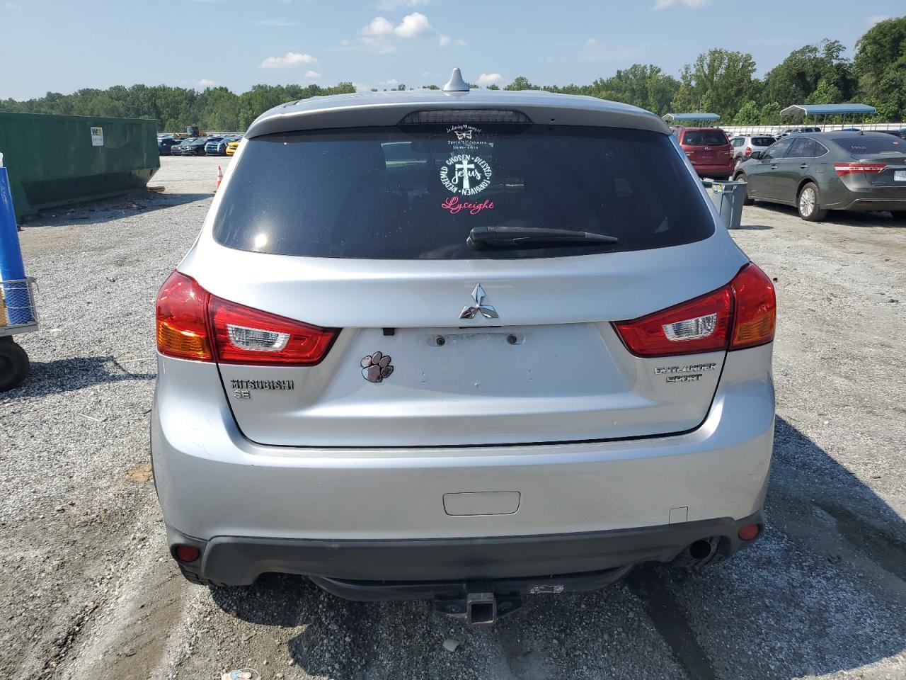 MITSUBISHI OUTLANDER ES