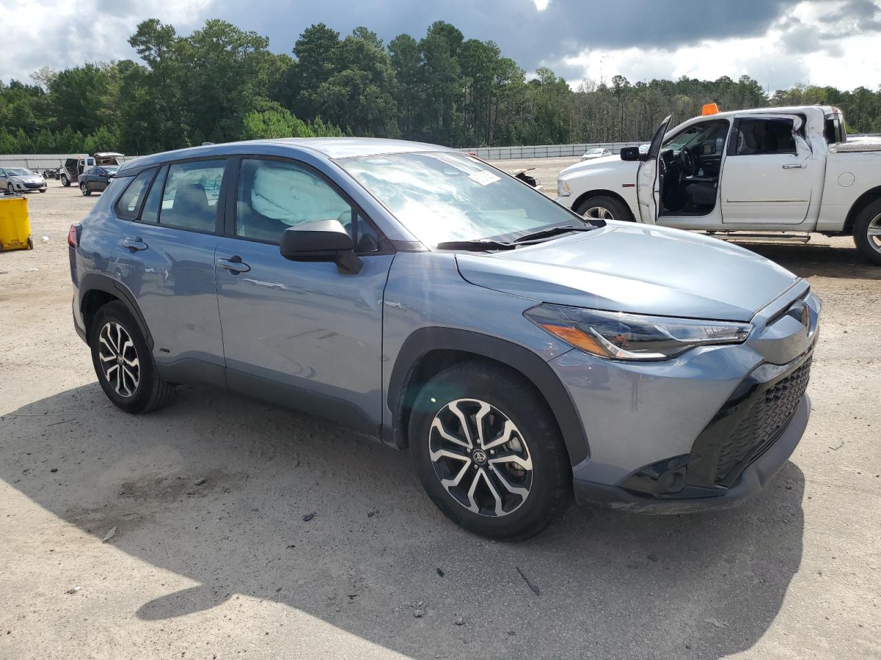 TOYOTA COROLLA CROSS LE