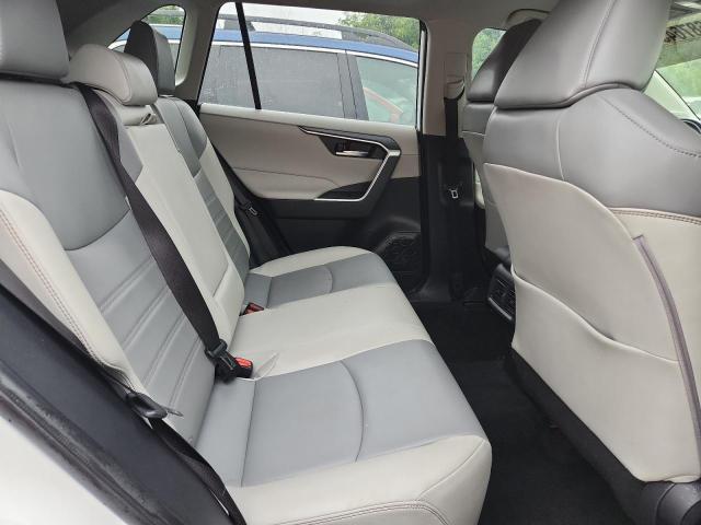 2020 TOYOTA RAV4 XLE PREMIUM JTMA1RFV9LD529341