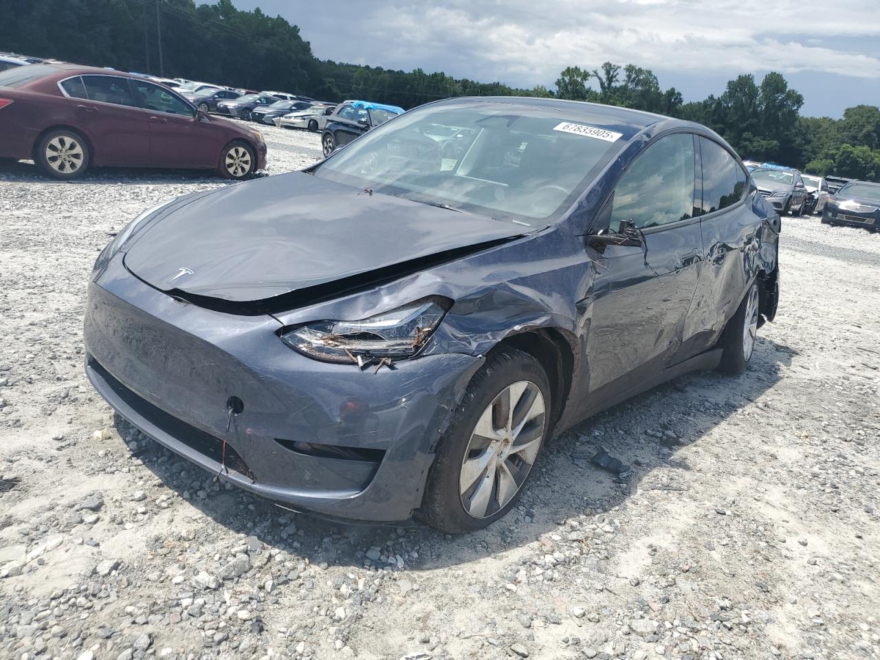 TESLA MODEL Y