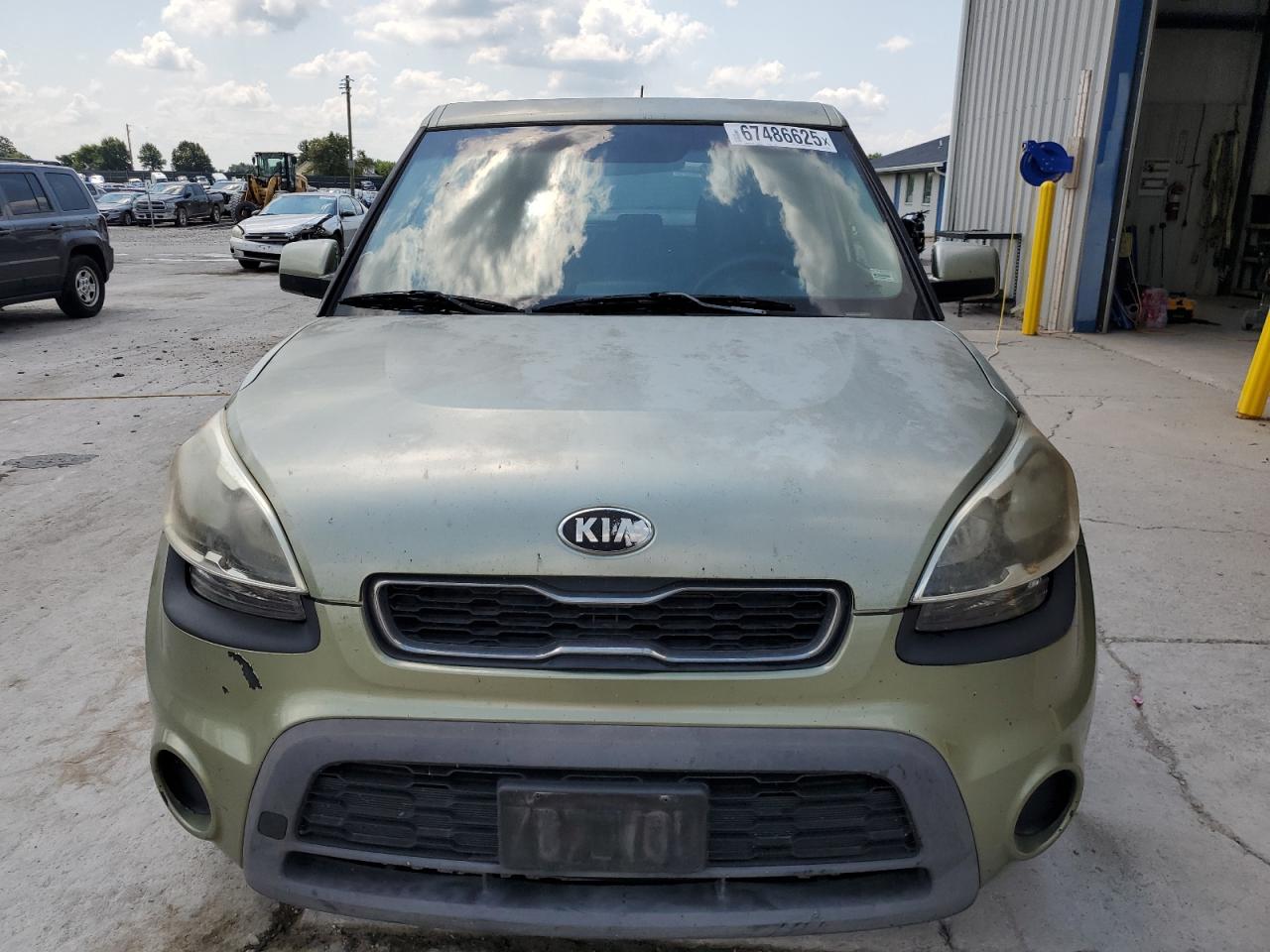 KIA SOUL