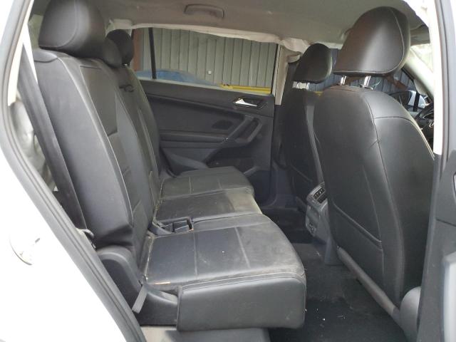 2018 VOLKSWAGEN TIGUAN SE 3VV2B7AX5JM119864