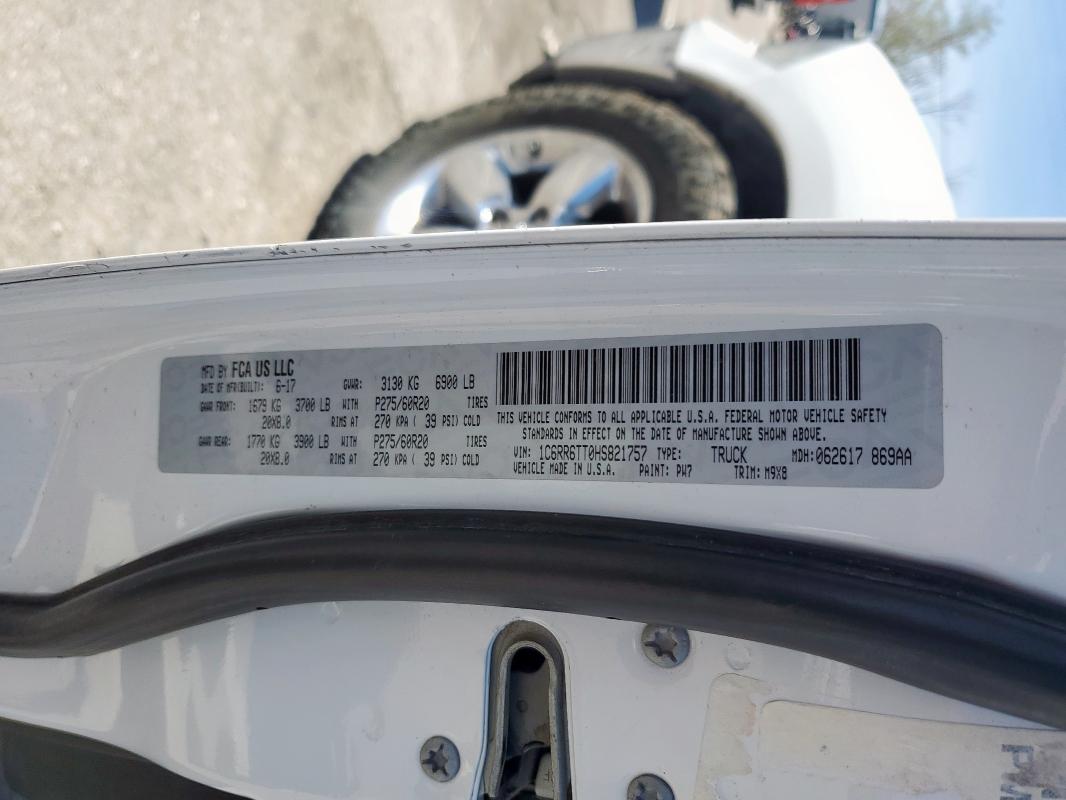 2017 RAM 1500 SLT 1C6RR6TT0HS821757