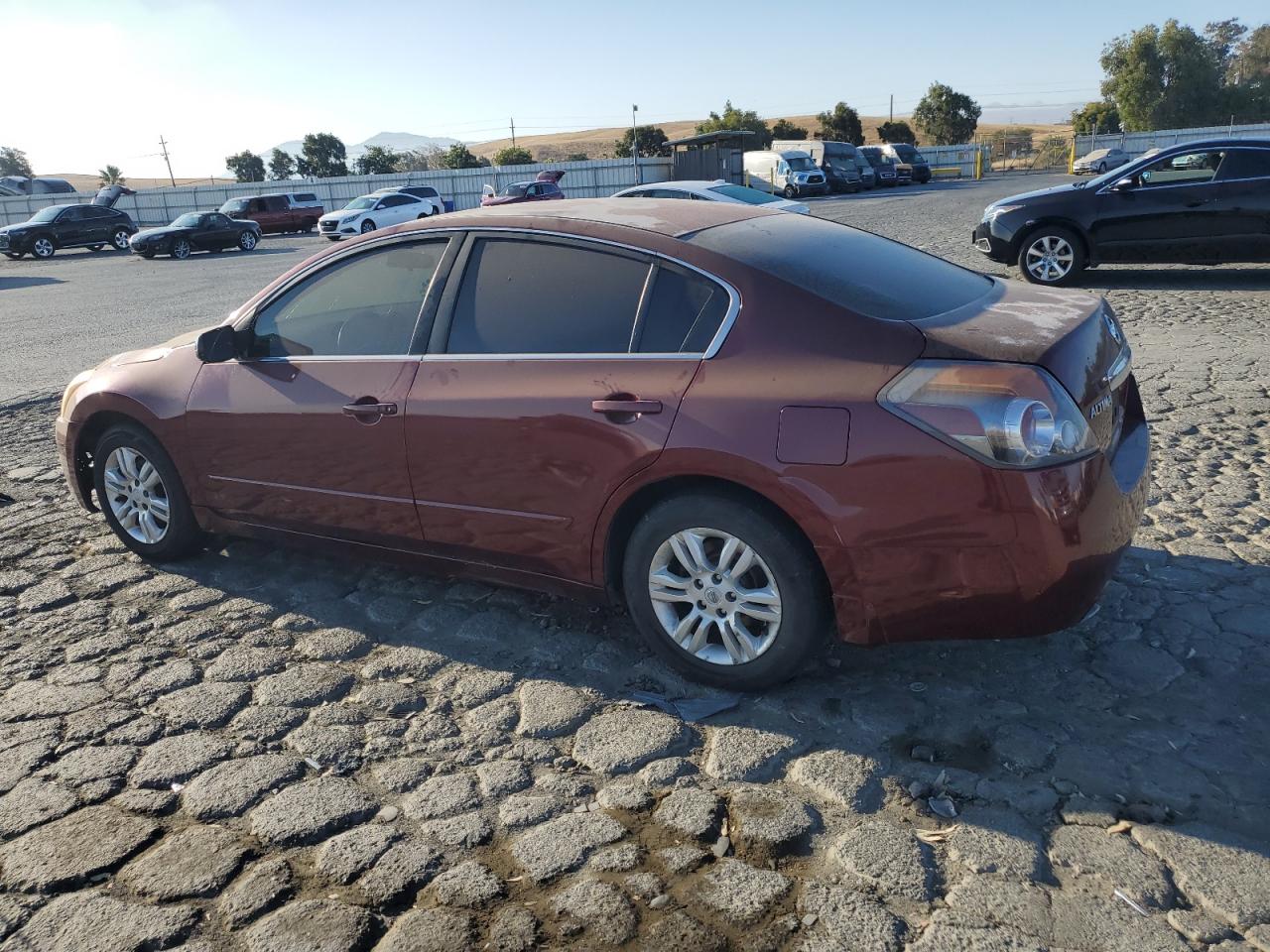 NISSAN ALTIMA BASE