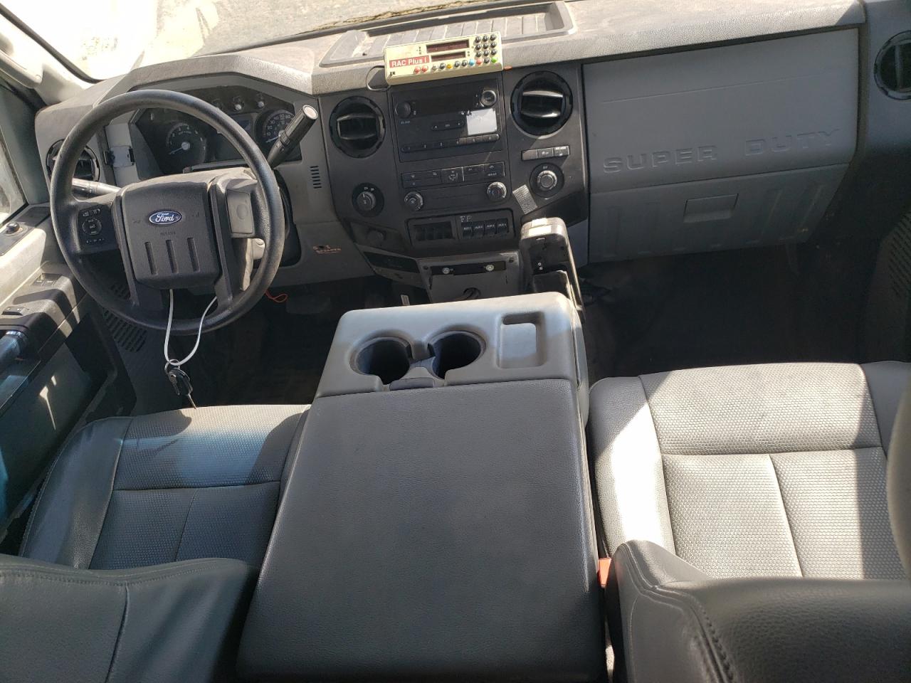 FORD F-250 SUPER DUTY