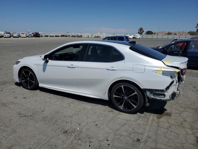 2018 TOYOTA CAMRY XSE 4T1BZ1HK8JU007004