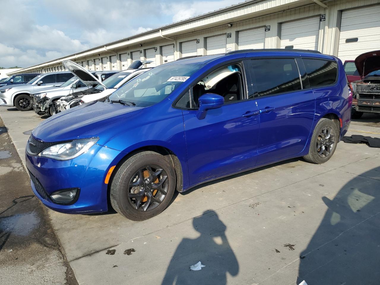 CHRYSLER PACIFICA TOURING L
