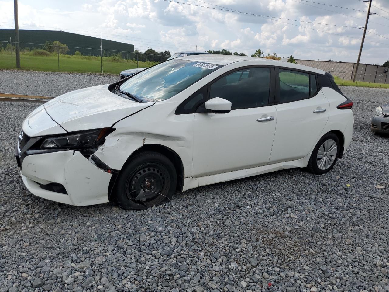 NISSAN LEAF S