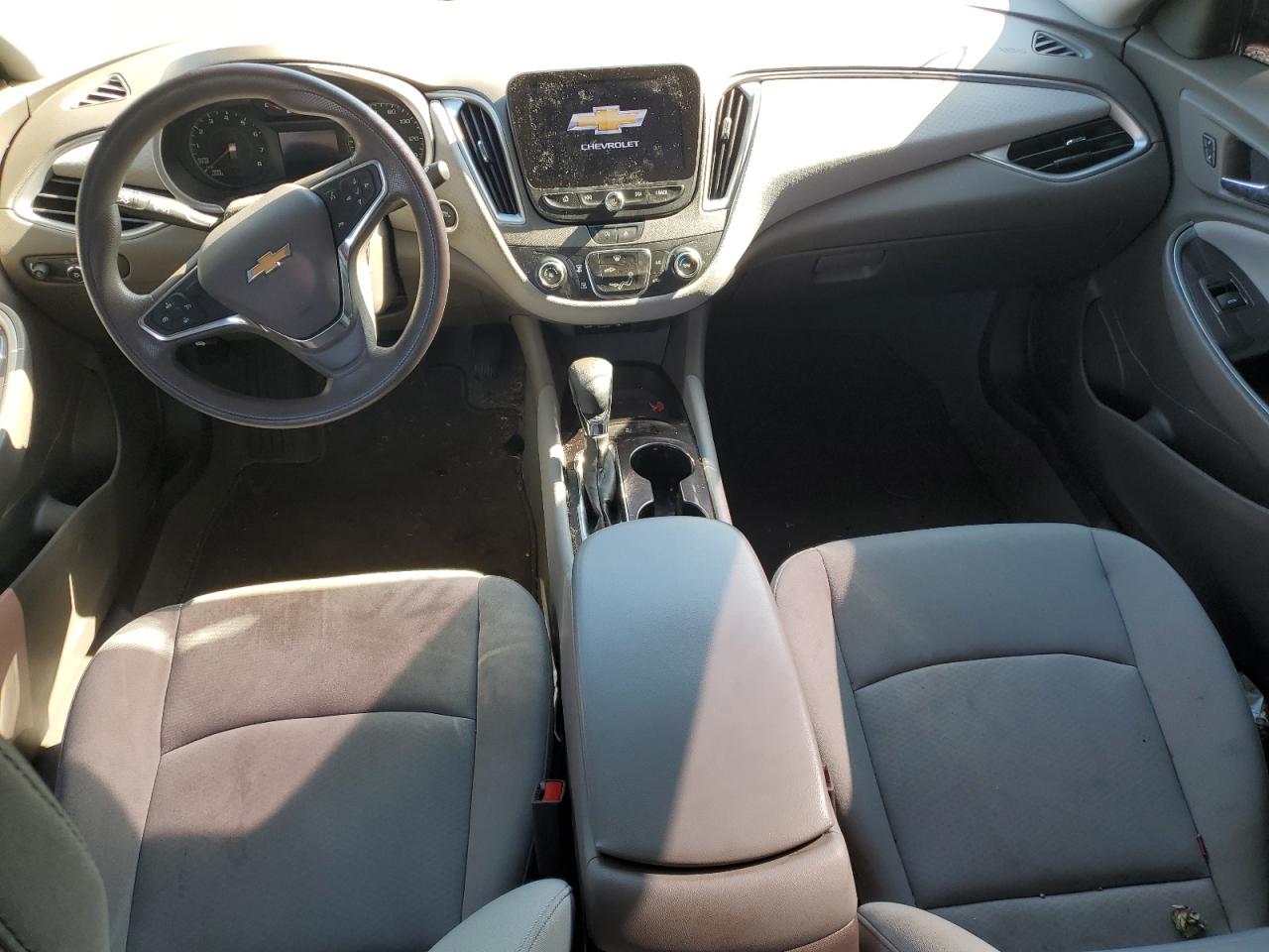 Lot #3302719025 2021 CHEVROLET MALIBU LS