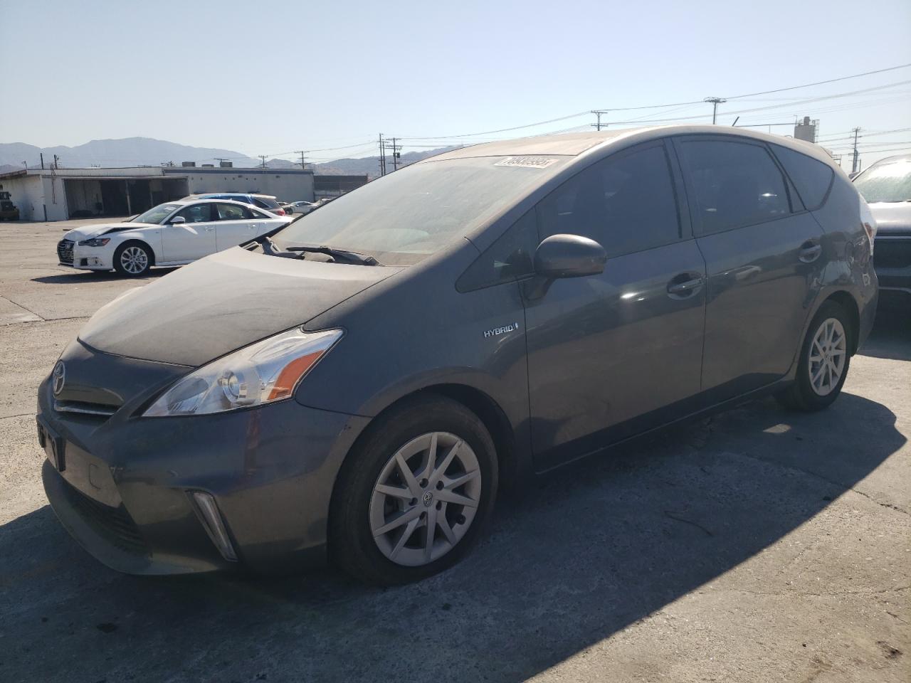 TOYOTA PRIUS V