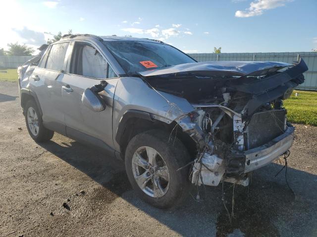 2020 TOYOTA RAV4 XLE 2T3W1RFV5LC040977