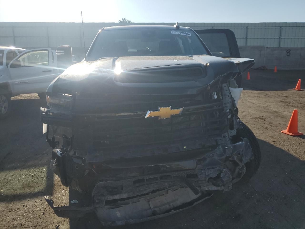 CHEVROLET SILVERADO K2500 CUSTOM