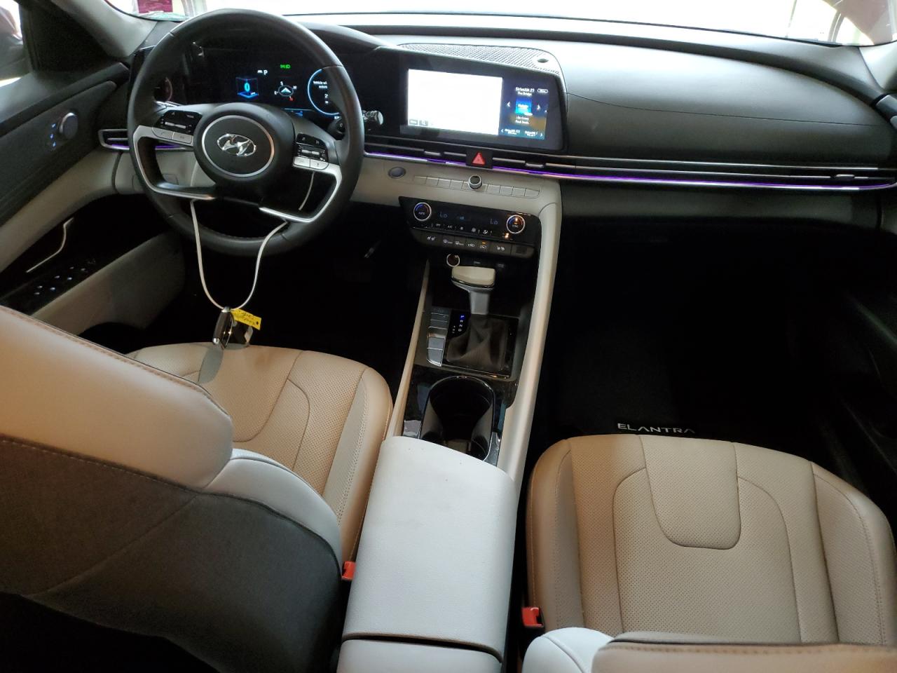 HYUNDAI ELANTRA LIMITED