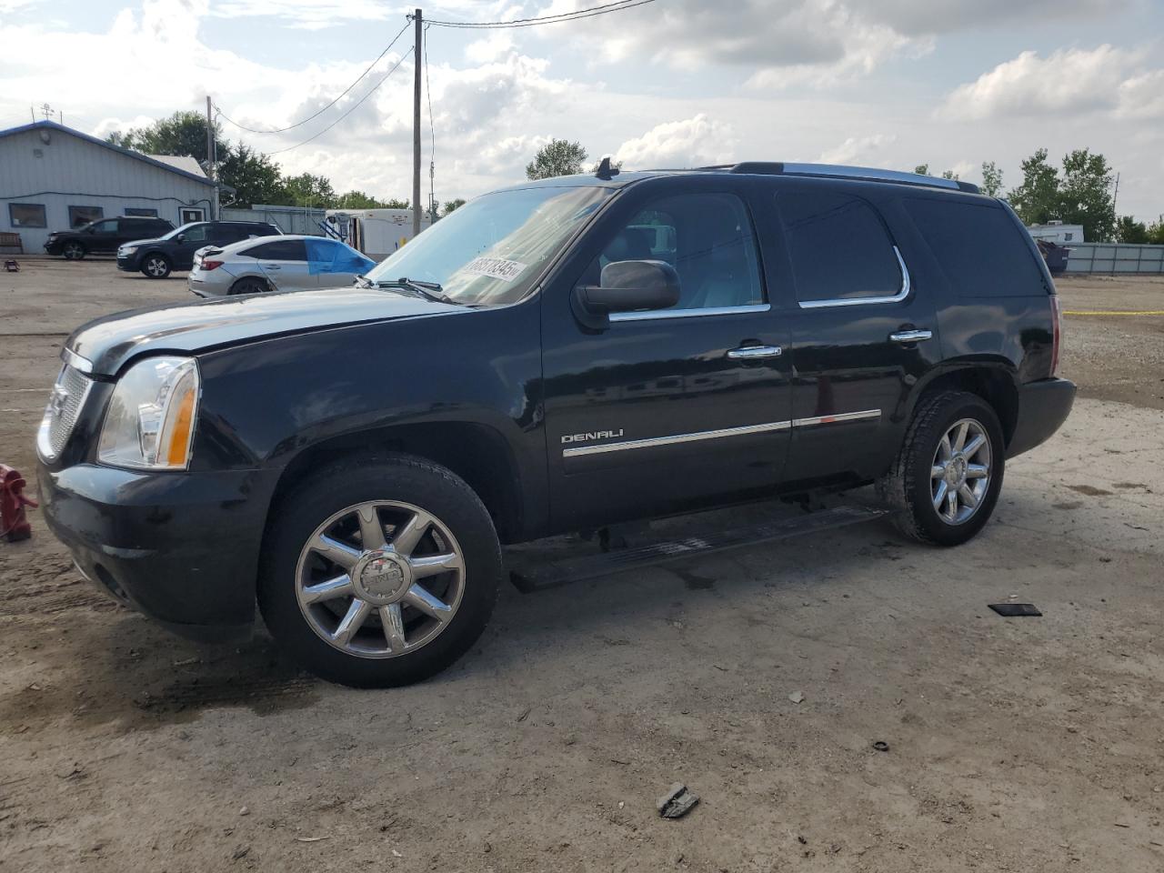 GMC YUKON DENALI
