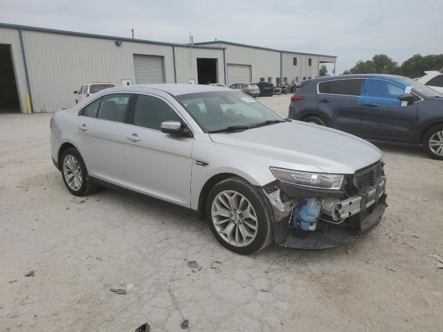 2018 FORD TAURUS LIM #3284401730