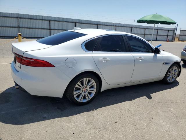 2017 JAGUAR XF PREMIUM SAJBD4BV8HCY29391