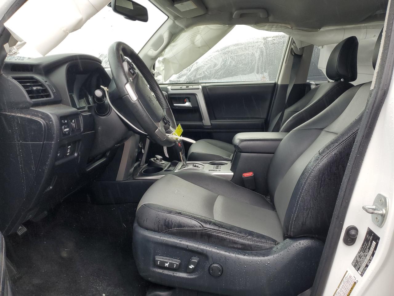 TOYOTA 4RUNNER SR5/SR5 PREMIUM