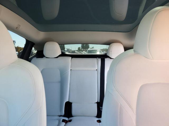 2024 TESLA MODEL Y 7SAYGAEE4RF010802