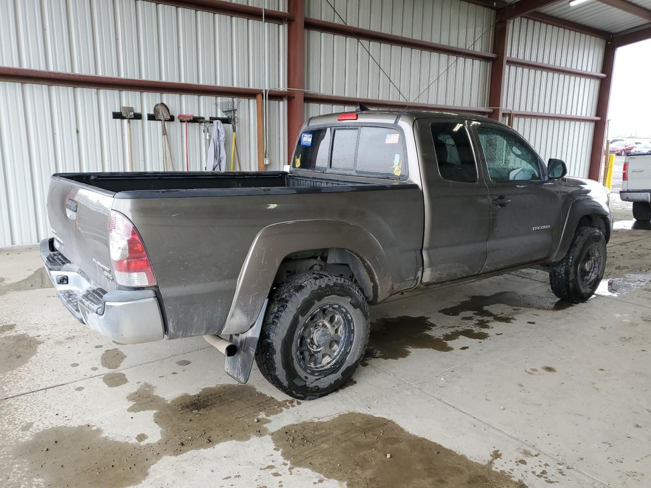 TOYOTA TACOMA PRERUNNER ACCESS CAB