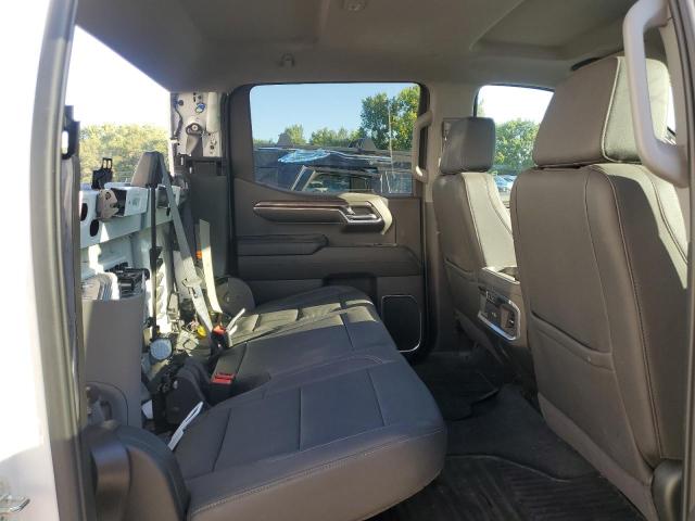 2024 CHEVROLET SILVERADO 2GCUDGED8R1259945
